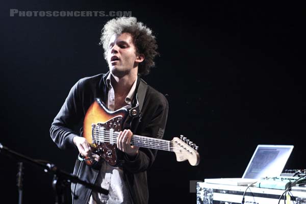 BATTLES - 2007-10-16 - PARIS - Trabendo - 